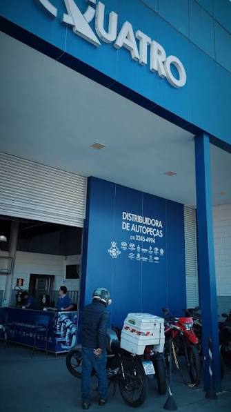 Fachada da Quatro Distribuidora, cliente ádrigo
